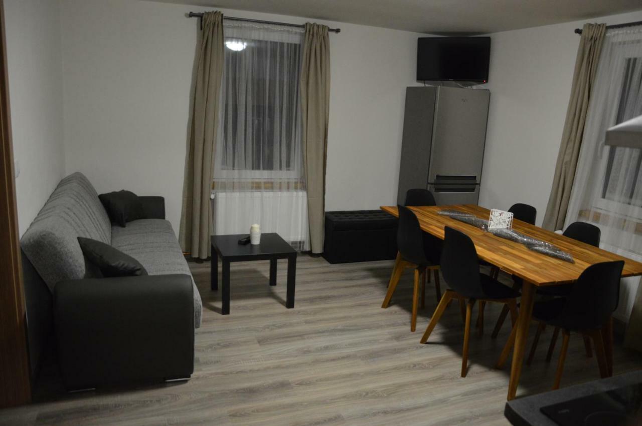 Apartments Villa Viola Kovářská Eksteriør billede